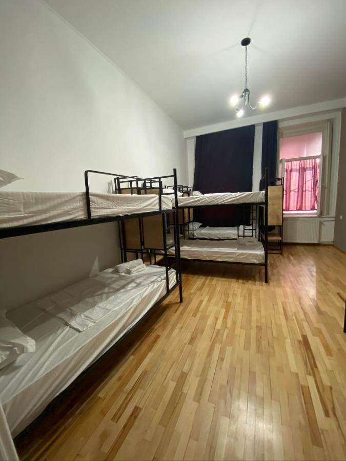 Red Door Apartment Tbilisi Ngoại thất bức ảnh